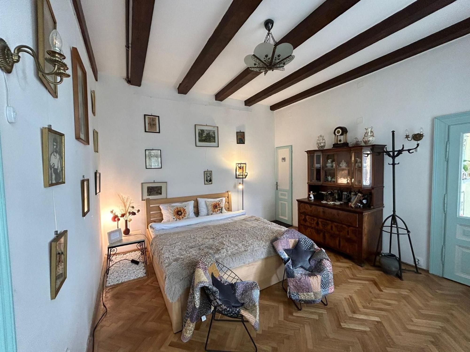 Kuschmann Apartment *